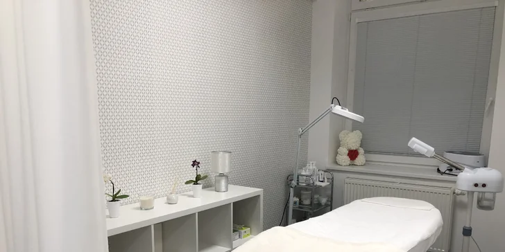 Kvalitné kozmetické služby a ošetrenia pleti profesionálnou kozmetičkou