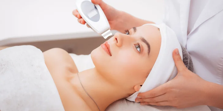 Kompletné balíčky čistenia pleti, 3D mihalnice, laminácia obočia či lash lifting