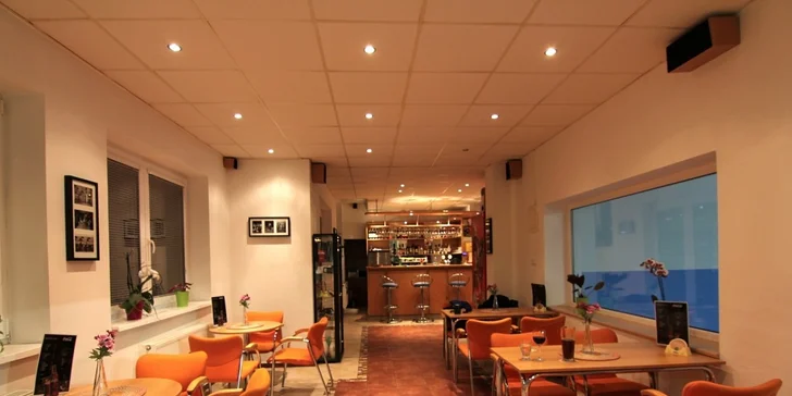 Bowling na 1 hodinu pre 1 až 8 osôb
