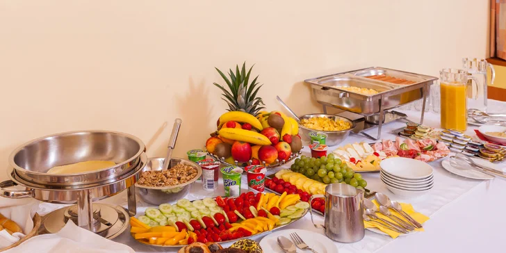 Moderne zariadené apartmány vo Ville Marion - kúpeľné mestečko, raňajky a vstup do wellness