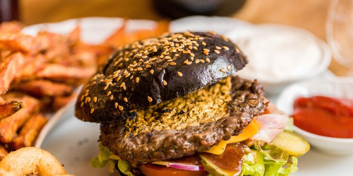 Kráľovské burger menu so skutočným 24-karátovým zlatom