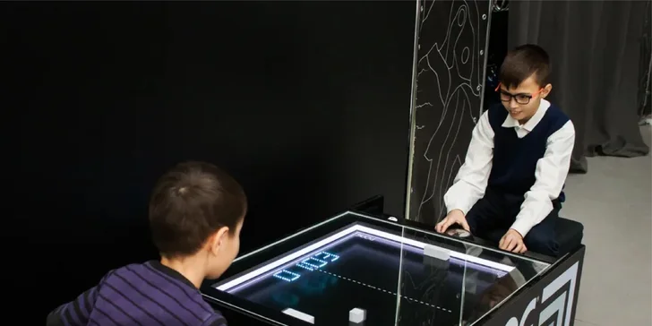 Vstupenka na medzinárodnú interaktívnu výstavu Mesto Robotov pre veľkých aj malých