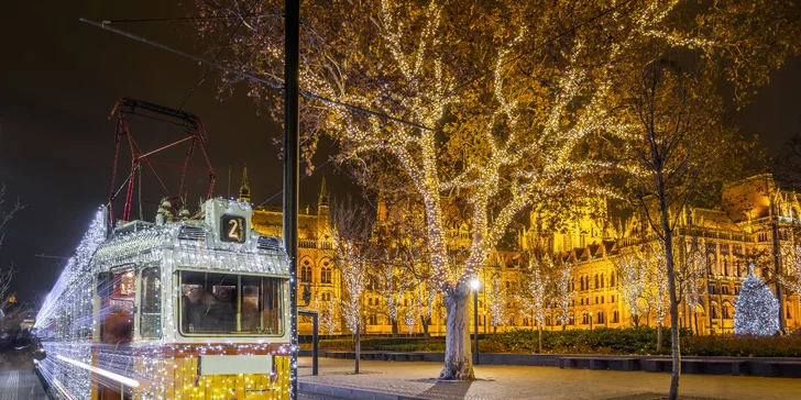 Adventný zájazd do Budapešti - vianočné trhy a návšteva zámku cisárovnej Sissi