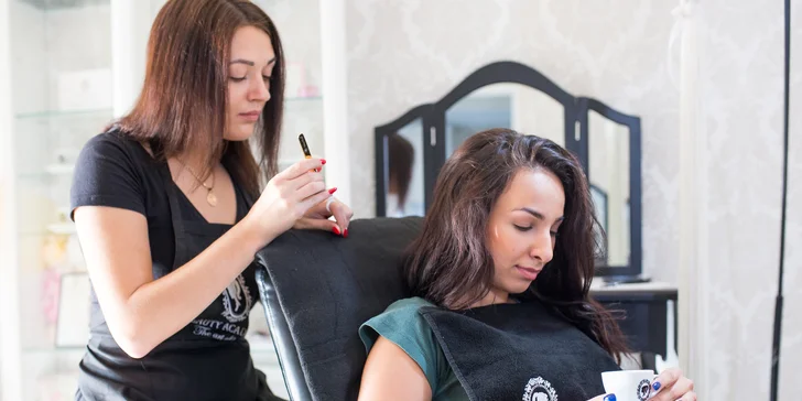 Rôzne techniky úpravy obočia v Beauty Bare