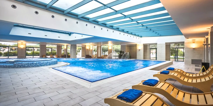 Luxusná dovolenka v 5* rezorte priamo na pláži: polpenzia, prvotriedne služby a bazénový komplex