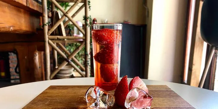 Netradičné latte, káva a osviežujúce miešané drinky v centre Banskej Bystrice