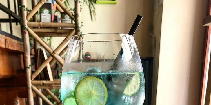 Netradičné latte, káva a osviežujúce miešané drinky v centre Banskej Bystrice