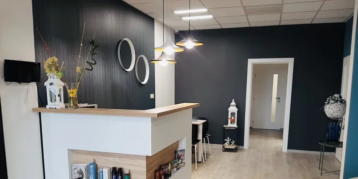 Gél lak a manikúra s parafínovým zábalom alebo pedikúrou