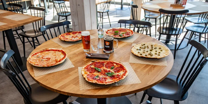 Vynikajúci burger či pizza s nápojom v novootvorenej reštaurácii Pinus