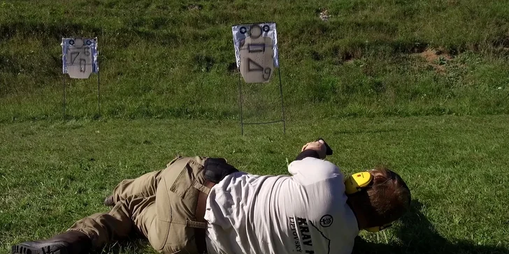 Jedinečný strelecký zážitok spojený s lekciou sebaobrany podľa systému Krav maga