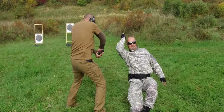Jedinečný strelecký zážitok spojený s lekciou sebaobrany podľa systému Krav maga