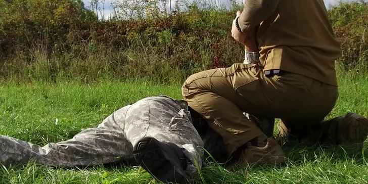 Jedinečný strelecký zážitok spojený s lekciou sebaobrany podľa systému Krav maga