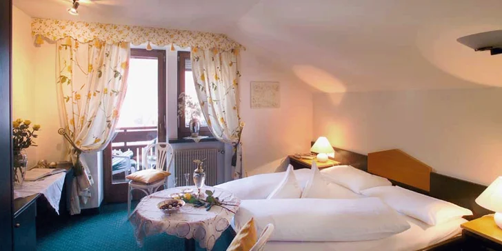 Zalyžujte si v tyrolských Alpách: hotel v blízkosti lyžiarskeho strediska, polpenzia a neobmedzený wellness