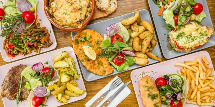 Farmburger alebo hlavné jedlo podľa výberu + nápoj: pre 1 alebo 2 osoby