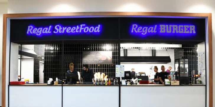 Famózny Regal Burger v Auparku s hranolčekmi a bezodný nápoj