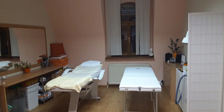 Manuálna lymfodrenážna masáž tváre či tela