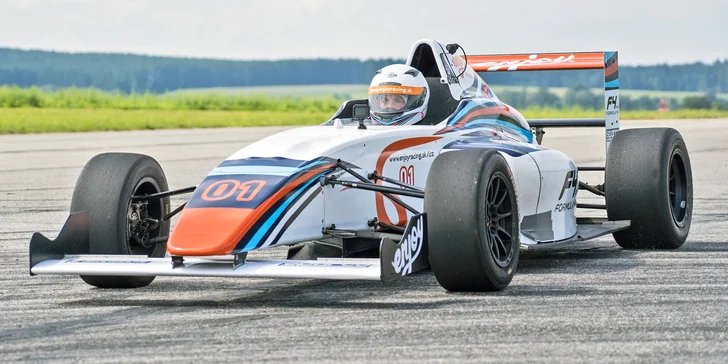 Staňte sa pilotom formuly F4 s max. rýchlosťou 235 km/h