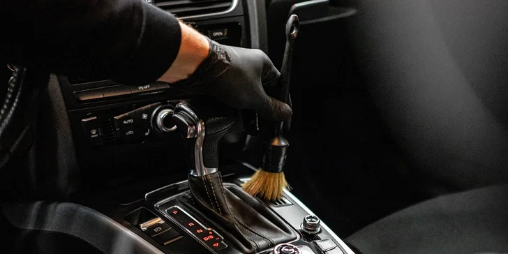 Čistenie interiéru a exteriéru vášho auta v CARwellness