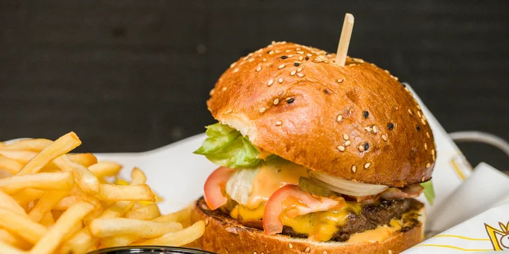 Kebab v domácej pita žemli či otvorené vouchery na konzumáciu v Shana Fire Burger alebo Kebaba