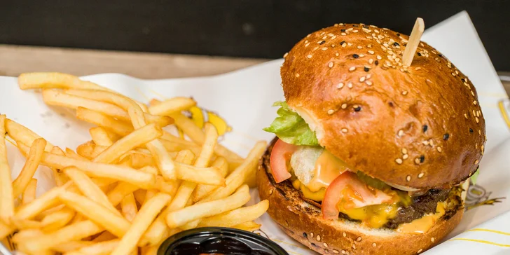 Kebab v domácej pita žemli či otvorené vouchery na konzumáciu v Shana Fire Burger alebo Kebaba