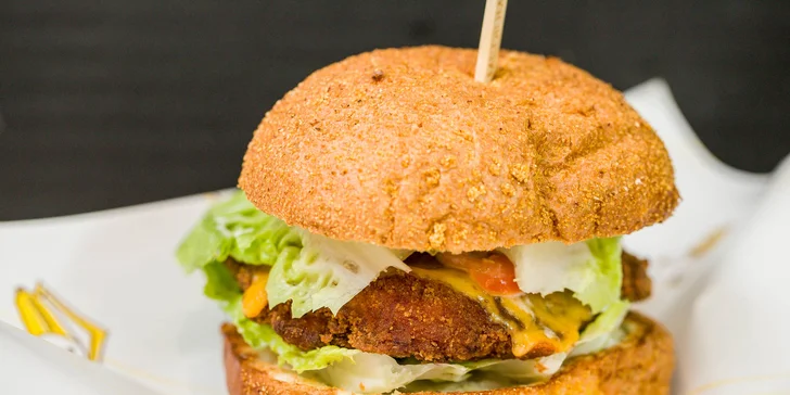 Kebab v domácej pita žemli či otvorené vouchery na konzumáciu v Shana Fire Burger alebo Kebaba