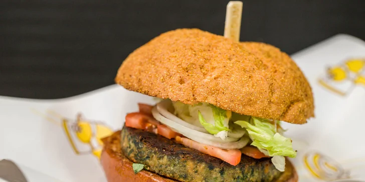 Kebab v domácej pita žemli či otvorené vouchery na konzumáciu v Shana Fire Burger alebo Kebaba