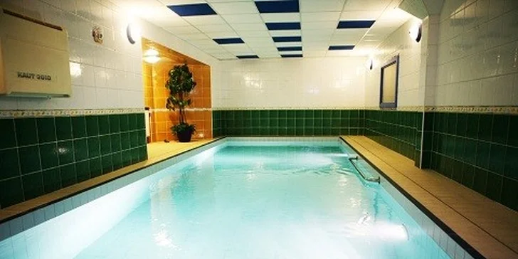 8 lekcií plávania alebo cvičenia pre vás a vaše dieťa