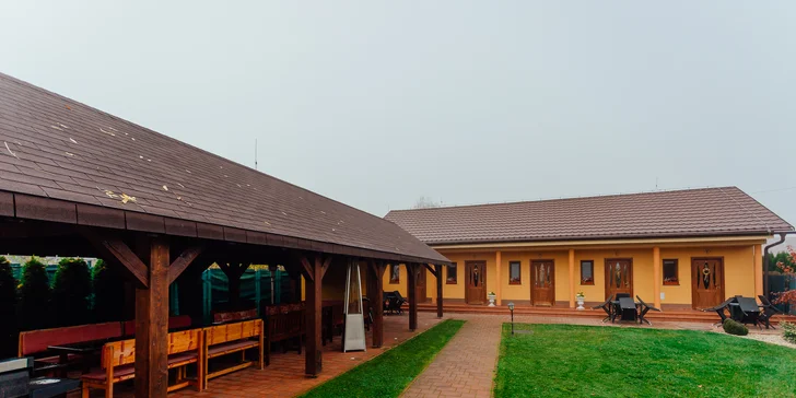 Moderný Penzión Anesis - výborná polpenzia, fínska sauna a super lokalita priamo pri Aquaparku Turčianske Teplice