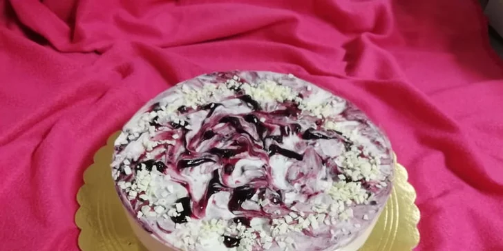 Objednajte si lahodné zákusky, cheesecake či tortu z Cukrárne Fajnotka!