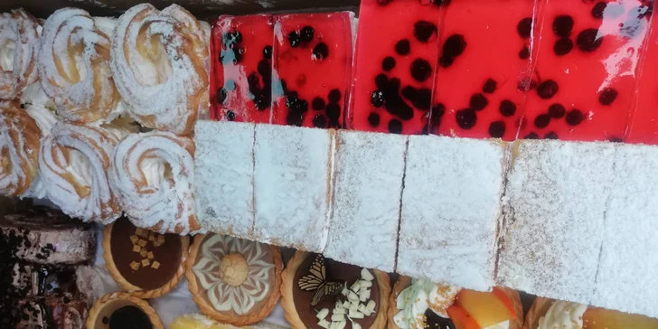Objednajte si lahodné zákusky, cheesecake či tortu z Cukrárne Fajnotka!