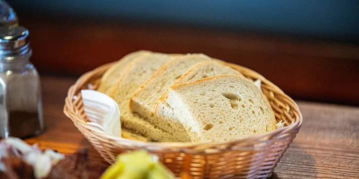 Gazdovské drievko plné dobrôt v Amici restaurant