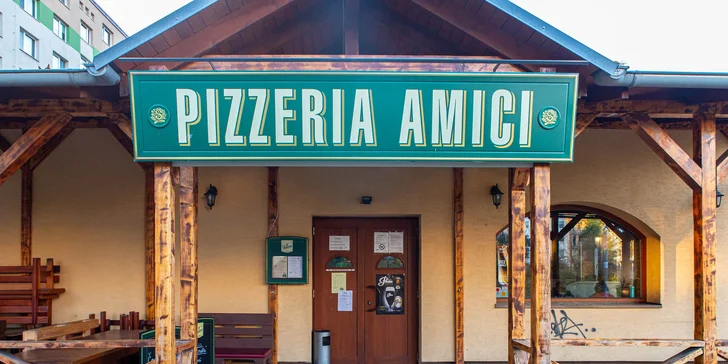 Gazdovské drievko plné dobrôt v Amici restaurant