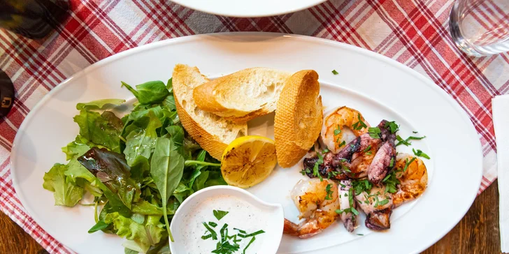 Mediteránske menu s vínom pre dve osoby