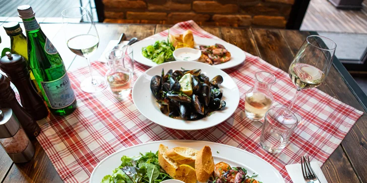 Mediteránske menu s vínom pre dve osoby