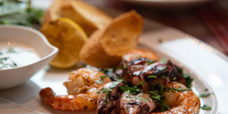 Mediteránske menu s vínom pre dve osoby