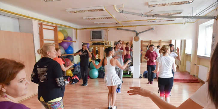 Kurzy párovej alebo bezpárovej salsy v tanečnej škole „Salsa, Son, Pasión“