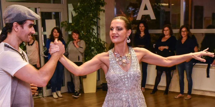 Predsvadobný tanečný kurz s na mieru ušitou choreografiou v latino štýle