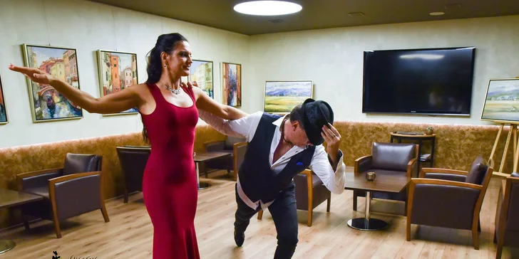 Kurzy bezpárovej alebo párovej salsy v tanečnej škole „Salsa, Son, Pasión“