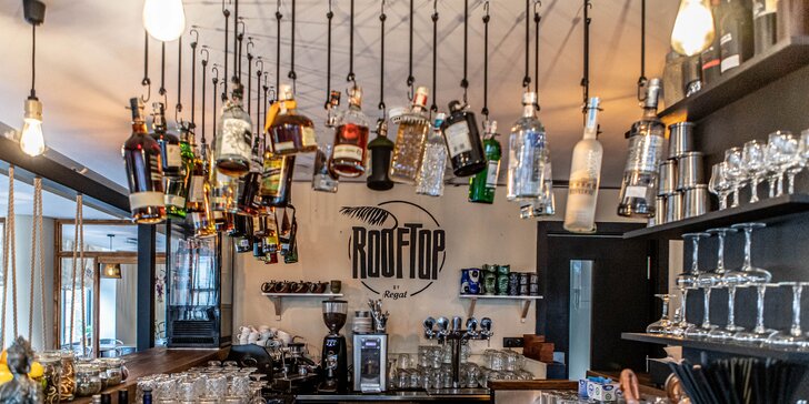 Fantastické miešané drinky či otvorený voucher v Rooftop by Regal