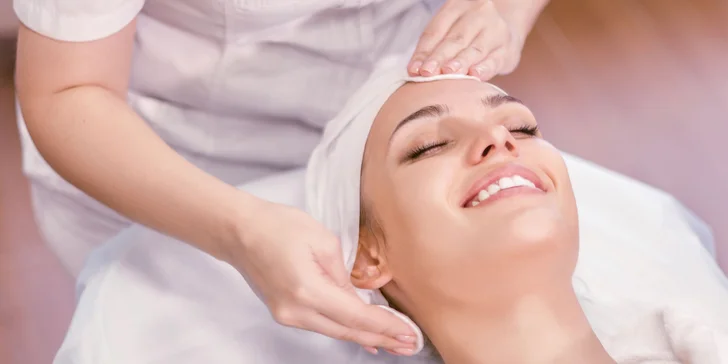 Hĺbkové ošetrenia pleti prístrojom ProFacial, ultrazvukom, rádiofrekvenciou a chemický peeling