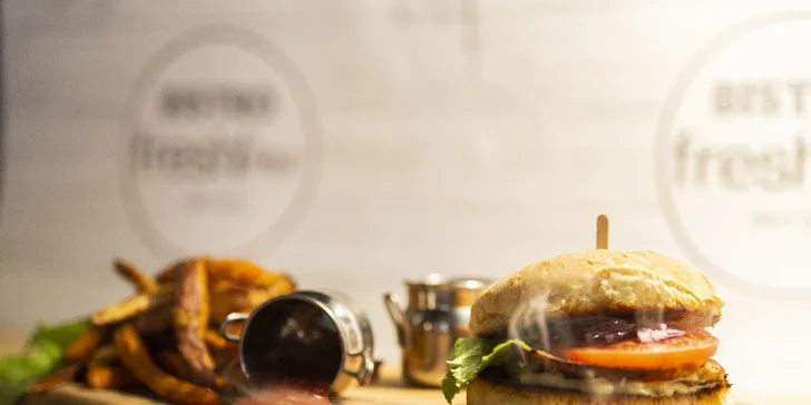 Burgery pre 2 osoby v bistre Freshline. Aj vegánske.