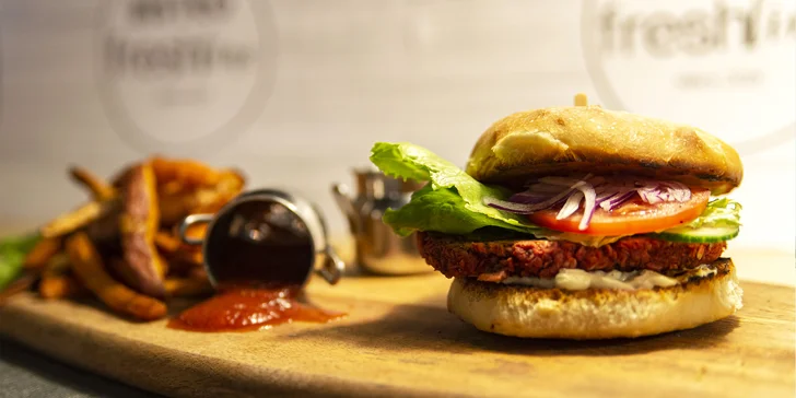 Burgery pre 2 osoby v bistre Freshline. Aj vegánske.