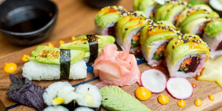 Veggie alebo special sushi sety z LOBBY BARU