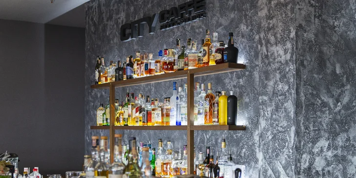 Degustácia rumov v City Caffe & Cocktail Bar