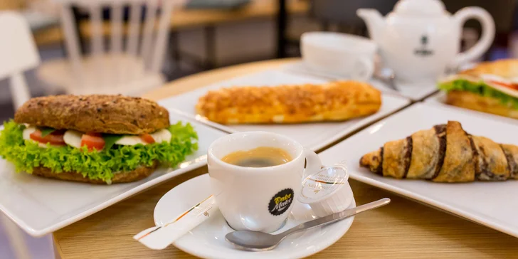 Lahodná káva a čerstvé pečivo po celý deň? Iba v Bake Make!