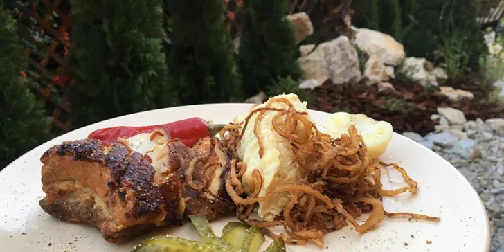 Špeciálne 4-chodové vianočné menu aj s prípitkom na Ranči u Bobiho