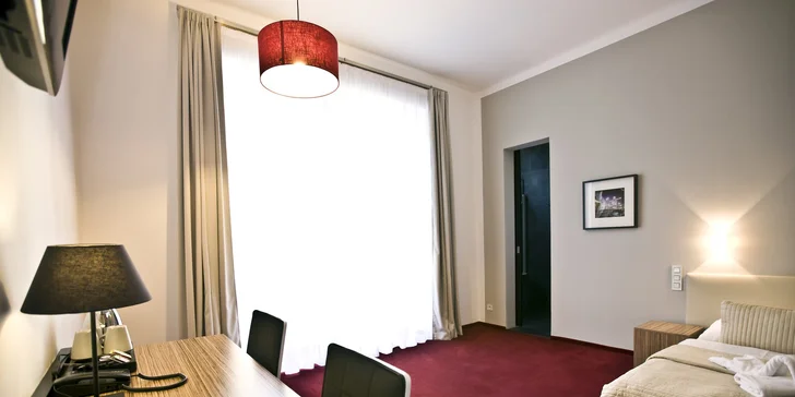 Romantika v centre Prahy - elegantný 4* hotel, komfortné ubytovanie a chutné raňajky