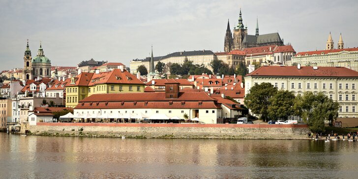 Darujte svojej láske plavbu snov v Prahe: romantický obed/večera na palube!