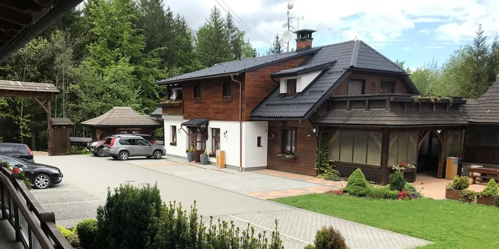 Čarovné Beskydy - rodinný penzión, chutné raňajky a privátna wellness zóna