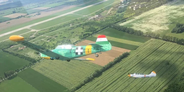 Úchvatný akrobatický let v lietadle YAK 52 či Zlín Tréner Z26
